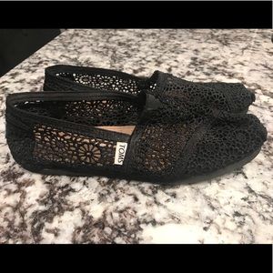 Black crochet Toms
